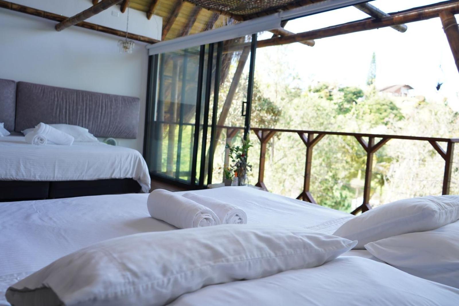 Ibuku Hotel Guatape - Chalets Экстерьер фото