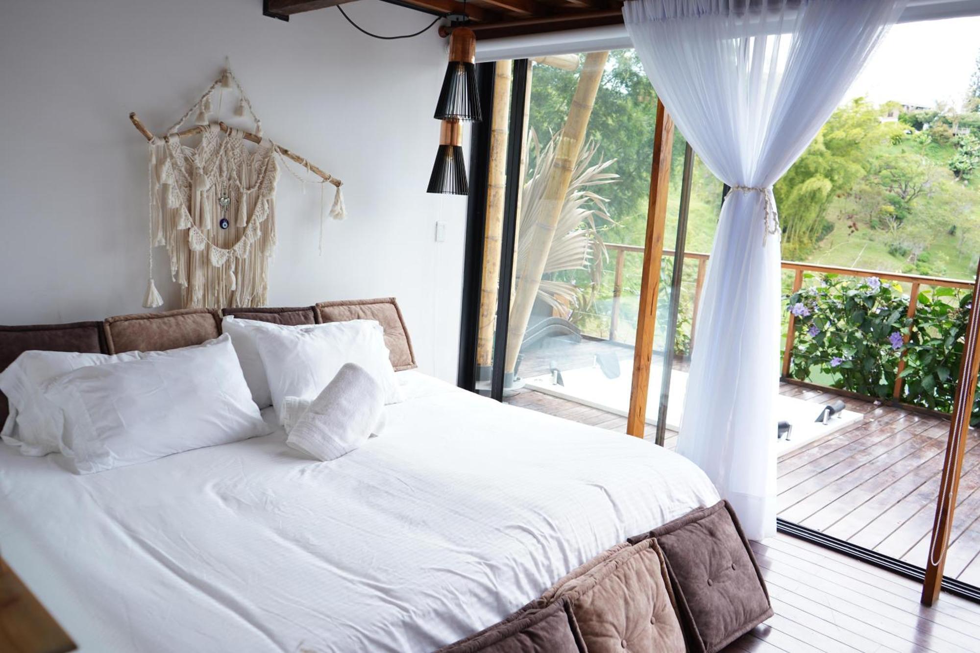 Ibuku Hotel Guatape - Chalets Экстерьер фото