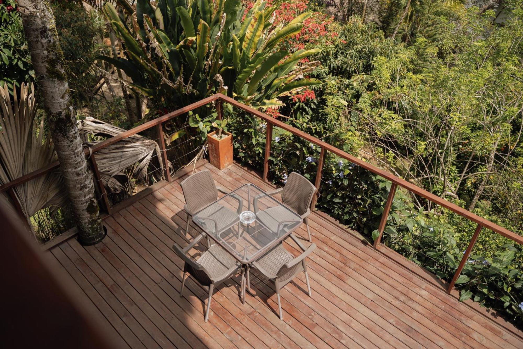 Ibuku Hotel Guatape - Chalets Экстерьер фото