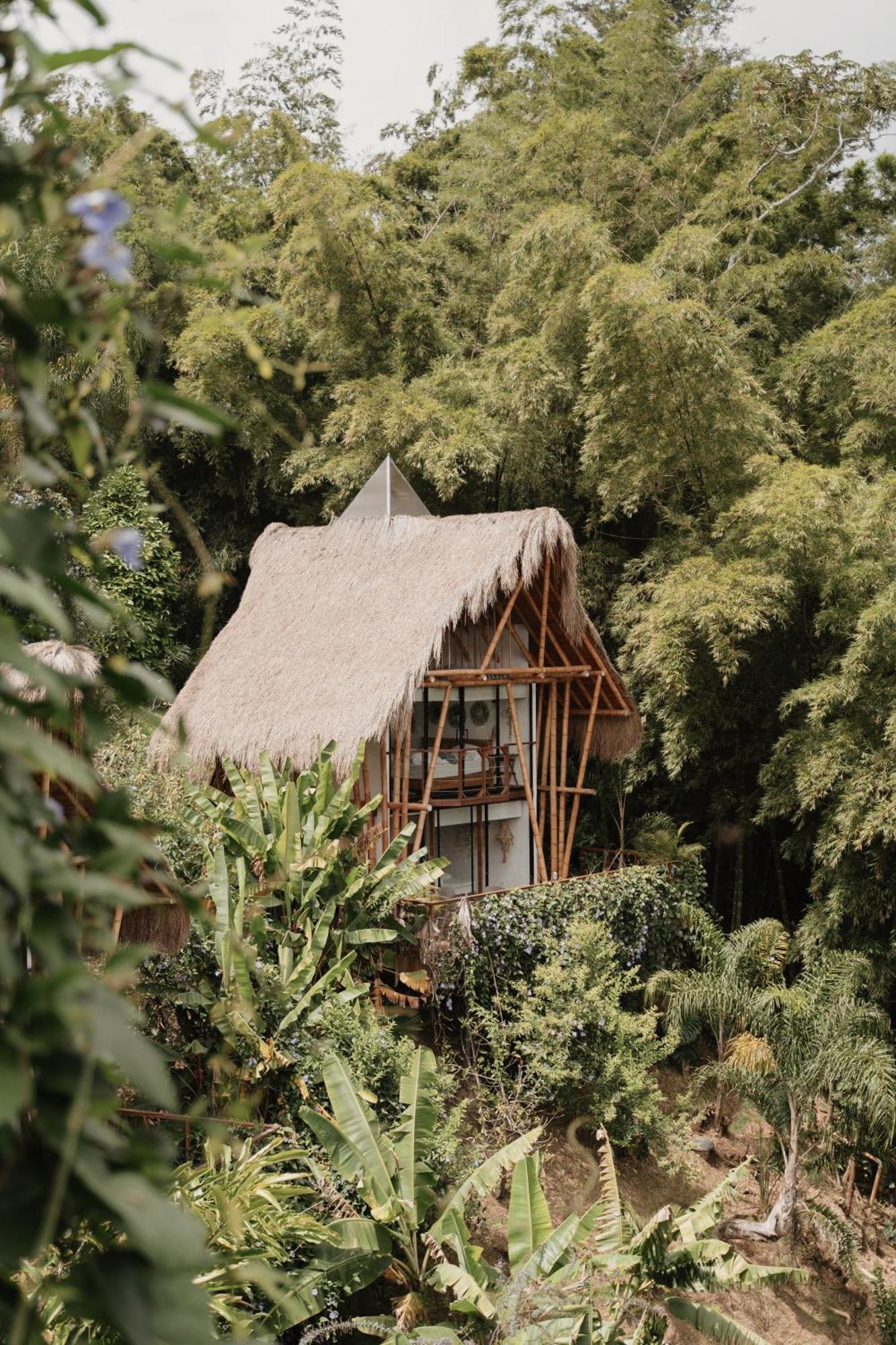 Ibuku Hotel Guatape - Chalets Экстерьер фото